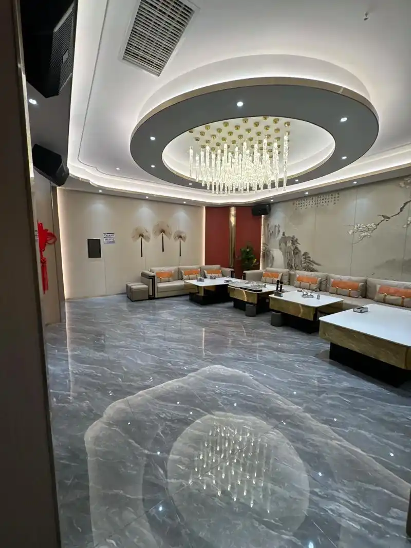 西安高端按摩休闲会所-西安桑拿会所芳香精油选择